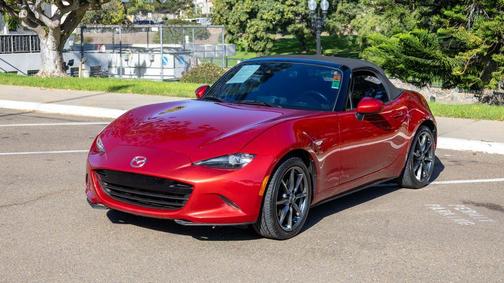 2016 Mazda MX-5 Miata Grand Touring