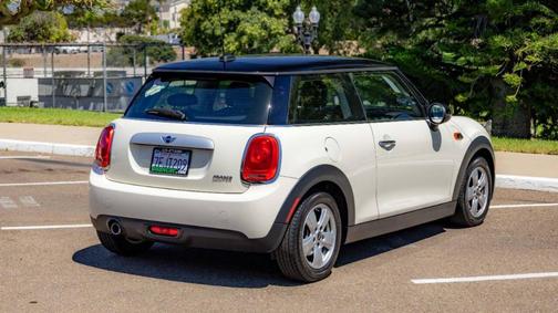 2014 MINI Hardtop Cooper