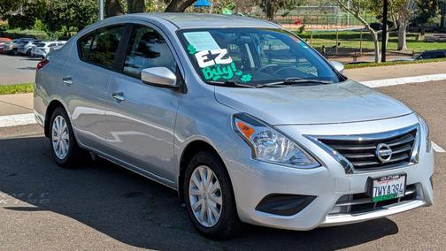2017 Nissan Versa 1.6 SV