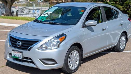 2017 Nissan Versa 1.6 SV