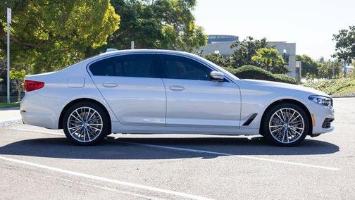 Alpine White 2020 BMW 530 i