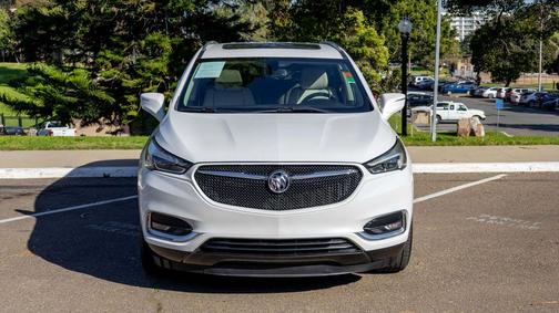 2020 Buick Enclave Essence