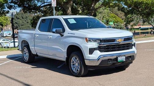Summit White 2022 Chevrolet Silverado 1500 LT