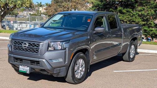 2024 Nissan Frontier SV