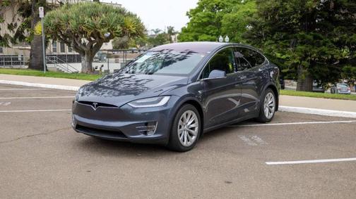 2018 Tesla Model X 75D