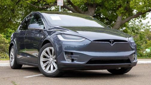 2018 Tesla Model X 75D