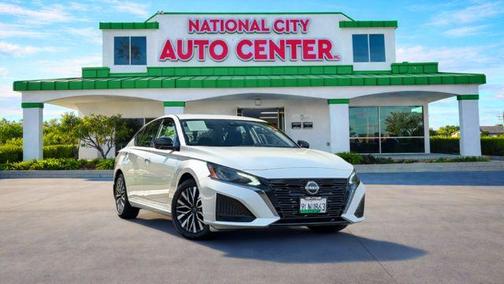 White 2024 Nissan Altima 2.5 SV