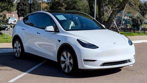 2022 Tesla Model Y Long Range