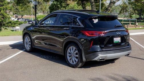 2019 INFINITI QX50 ESSENTIAL