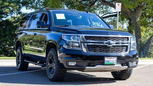 2020 Chevrolet Suburban LT
