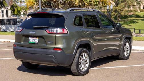2019 Jeep Cherokee Latitude