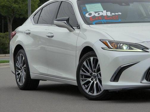 2020 Lexus ES 350 Base