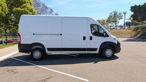 Bright White Clearcoat 2023 RAM ProMaster 2500 High Roof