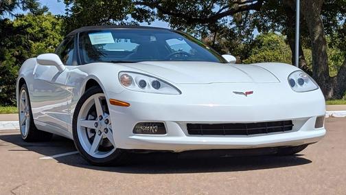 Arctic White 2005 Chevrolet Corvette