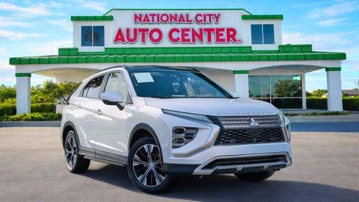 White Diamond 2022 Mitsubishi Eclipse Cross SE