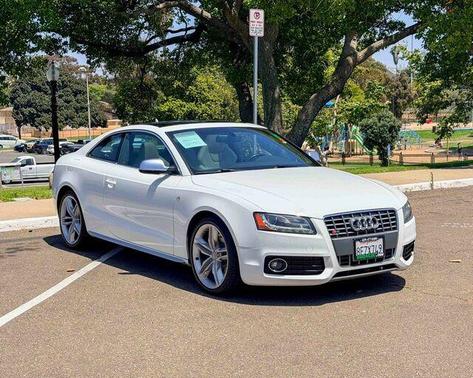 Glacier White Metallic 2012 Audi S5 4.2 Prestige quattro