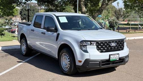 Space White Metallic 2025 Ford Maverick XL