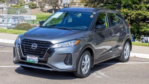 2022 Nissan Kicks S