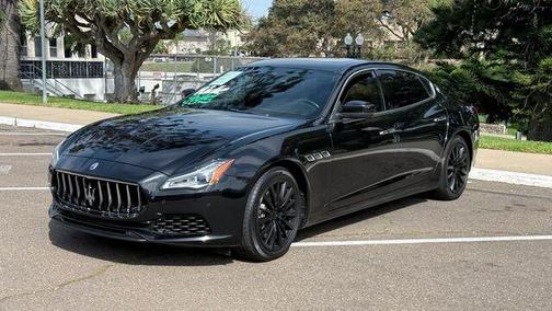 Black 2018 Maserati Quattroporte S