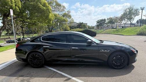 Black 2018 Maserati Quattroporte S
