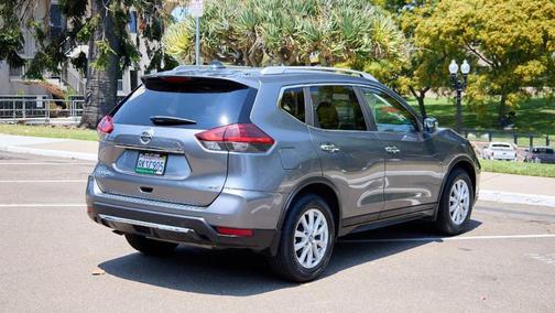 2019 Nissan Rogue SV