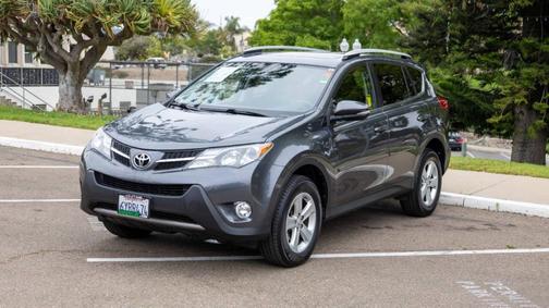 2013 Toyota RAV4 XLE