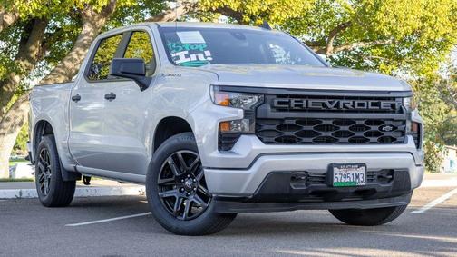 2022 Chevrolet Silverado 1500 Custom