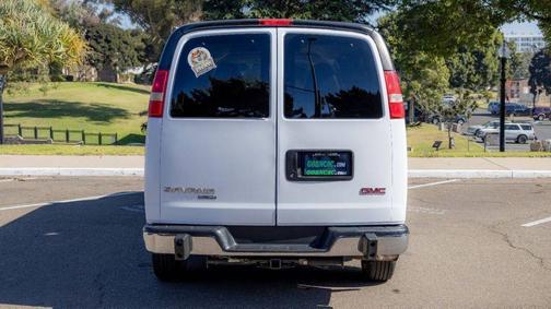 2015 GMC Savana 3500 LS w/1LS