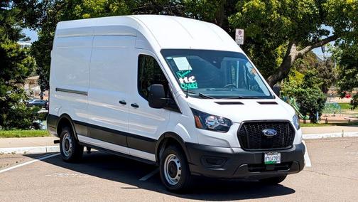 Oxford White 2023 Ford Transit-250 Base