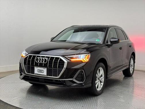 2024 Audi Q3 45 S line Premium Plus