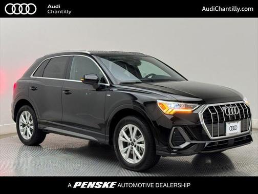 2024 Audi Q3 45 S line Premium Plus