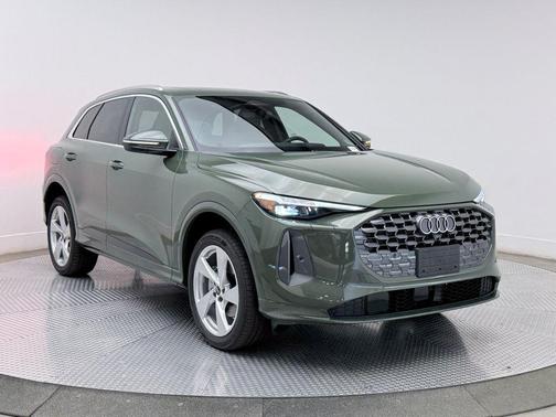 2025 Audi Q5 Premium Plus TFSI quattro S tronic