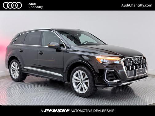 2025 Audi Q7 55 Premium Plus