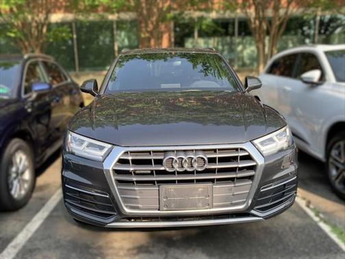 2018 Audi Q5 2.0T Premium Plus