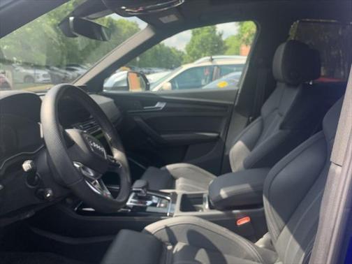 2022 Audi SQ5 3.0T Premium Plus