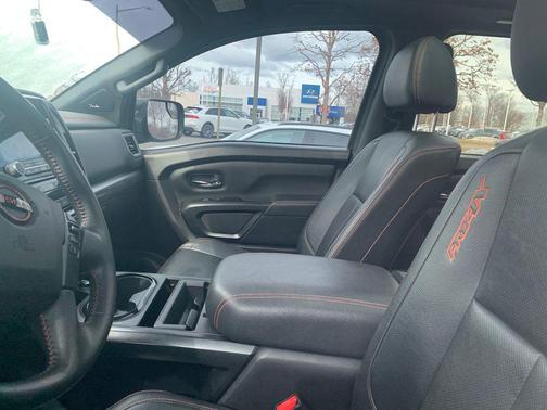 2023 Nissan Titan PRO-4X