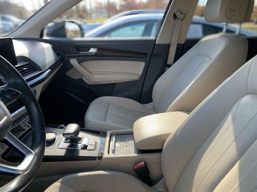 2020 Audi Q5 45 Premium