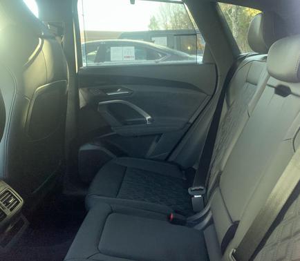 2025 Audi SQ5 3.0T Premium Plus