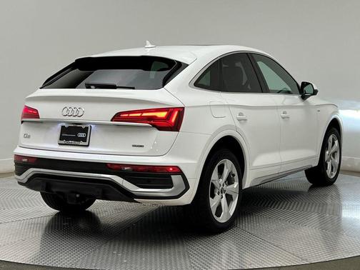 2023 Audi Q5 45 S line Premium Plus