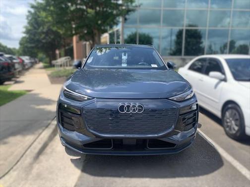 2025 Audi Q6 e-tron Premium Plus