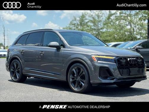 2025 Audi Q7 55 Premium Plus