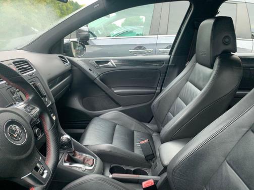 2014 Volkswagen GTI Wolfsburg Edition