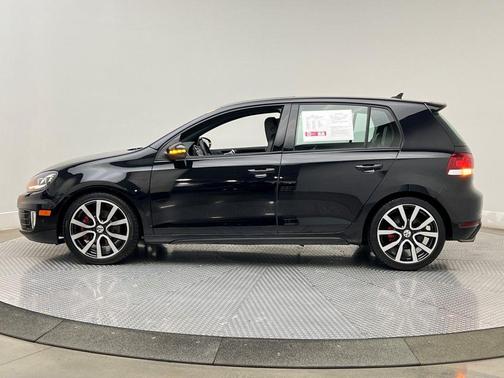 2014 Volkswagen GTI Wolfsburg Edition