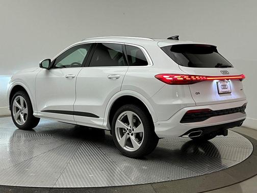 2025 Audi Q5 Premium Plus TFSI quattro S tronic