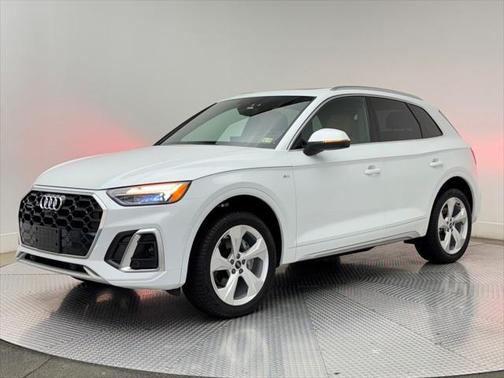 2025 Audi Q5 45 S line Premium Plus
