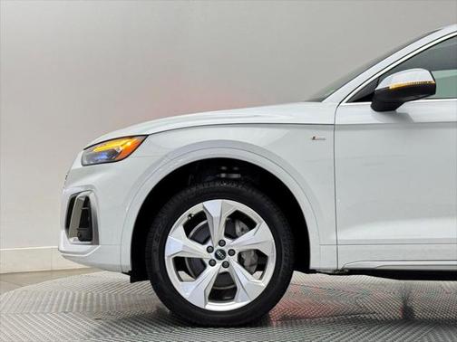 2025 Audi Q5 45 S line Premium Plus
