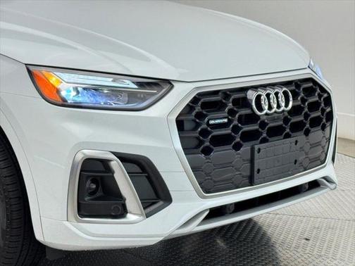 2025 Audi Q5 45 S line Premium Plus