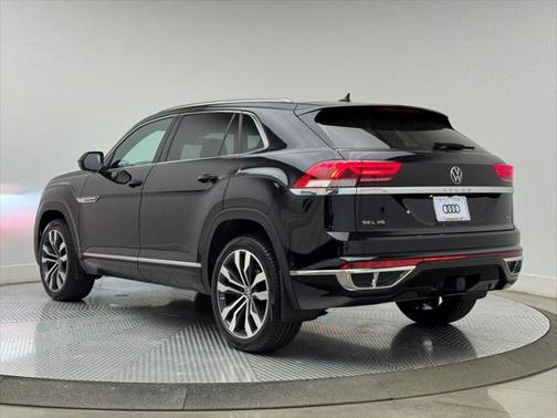 2023 Volkswagen Atlas Cross Sport 3.6L V6 SEL Premium R-Line