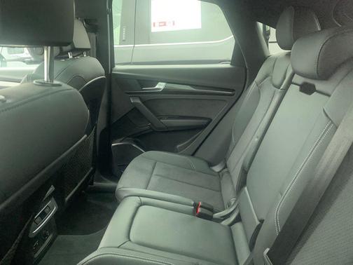 2024 Audi SQ5 3.0T Premium