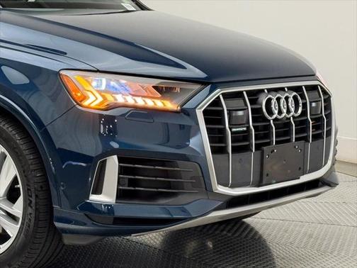 2022 Audi Q7 55 Prestige
